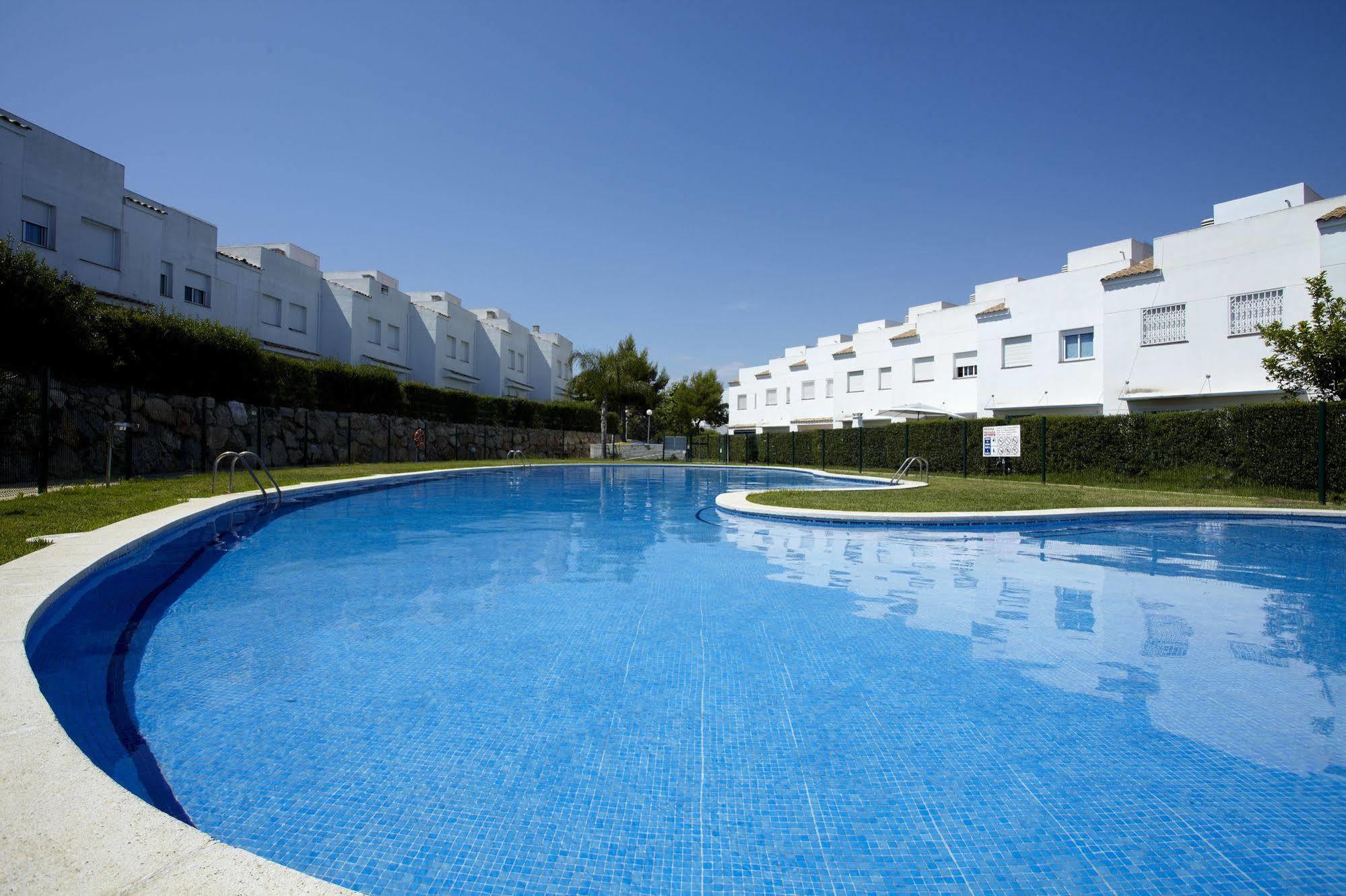 Villas Cumbres De Салоу Экстерьер фото